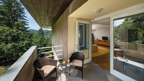 Senior Suite, Lake Side | Terrasse/patio