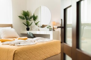 4 quartos, cofres nos quartos, ferros/tábuas de passar roupa, Wi-Fi