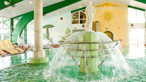 Indoor pool - Achat Resort Birkenhof (Bad Griesbach im Rottal)