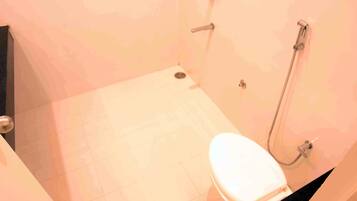 Đồ dùng nhà tắm miễn phí