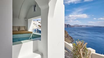 Junior Suite, Jetted Tub | View from room