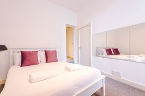 Leilighet – city | 2 soverom, strykejern/-brett, wi-fi (inkludert) og sengetøy