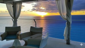 Royal Villa | Terrace/patio