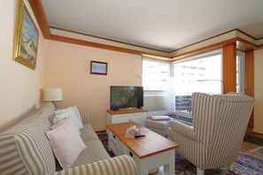 TV - App. Hamelmann - with a small sea view (Sylt)