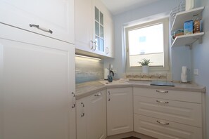 Kühlschrank, Mikrowelle