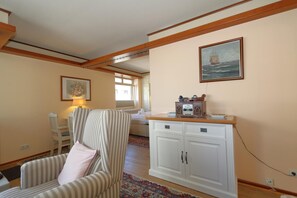 Interior - App. Hamelmann - with a small sea view (Sylt)