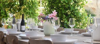 Luxury Château in Gascony - 7 Ensuite Bedrooms, Air Conditioning & Heated Pool