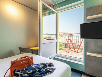 ibis Berlin Kurfuerstendamm - newly renovated