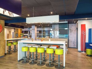 Dining - ibis Berlin Kurfuerstendamm - newly renovated (Berlin)