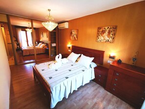 2 bedrooms, free WiFi, bed sheets - GENERATE APARTMENTS GRANADA (Granada)