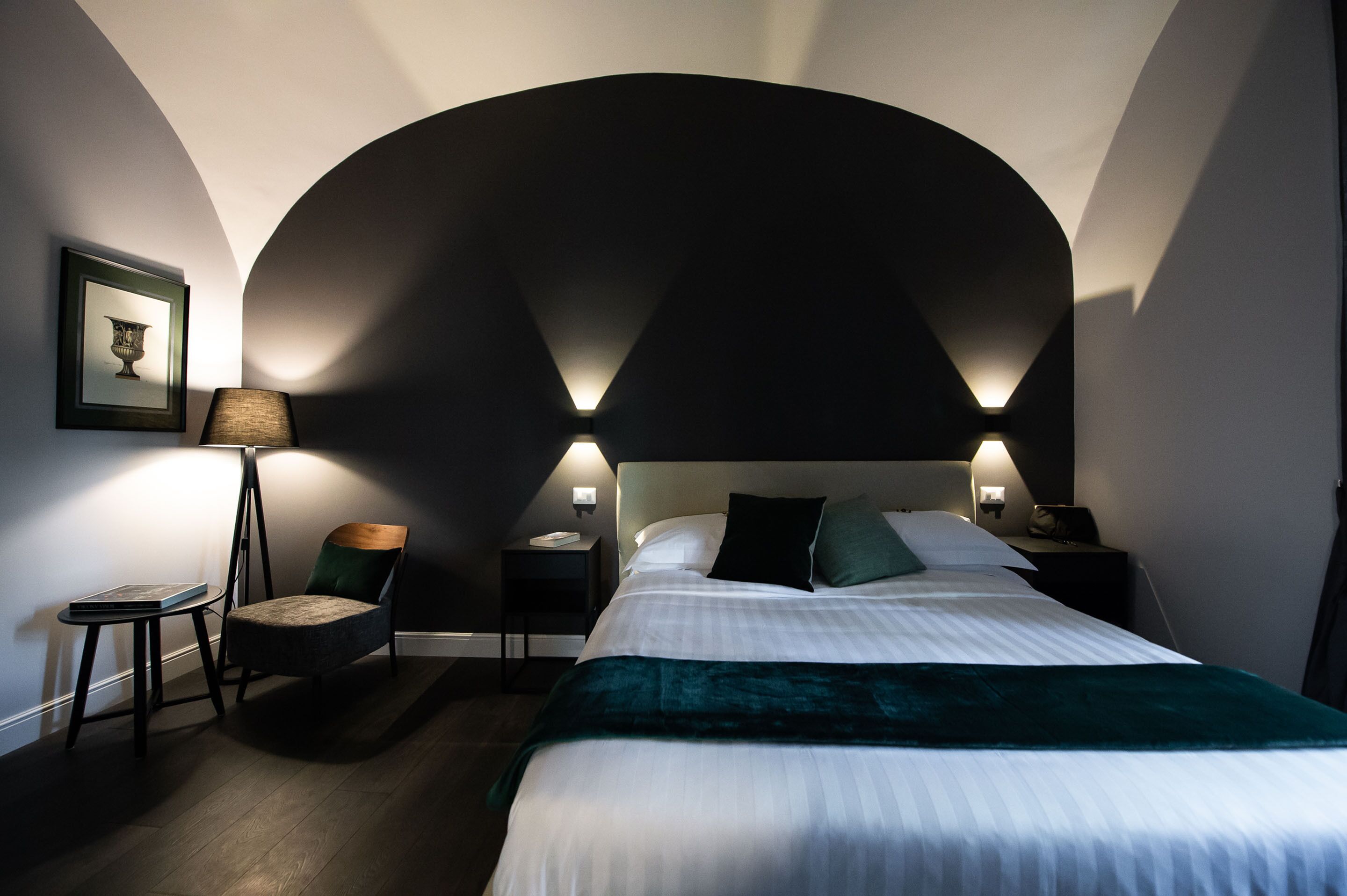 Minibar, in-room safe, soundproofing, iron/ironing board