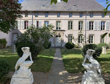 Front of property. Le Chateau de Failloux