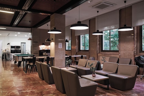 Residencia Universitaria Resa Barcelona Diagonal - Campus Accomodation