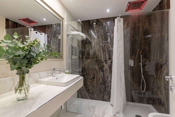 Free toiletries, hair dryer, bidet, towels