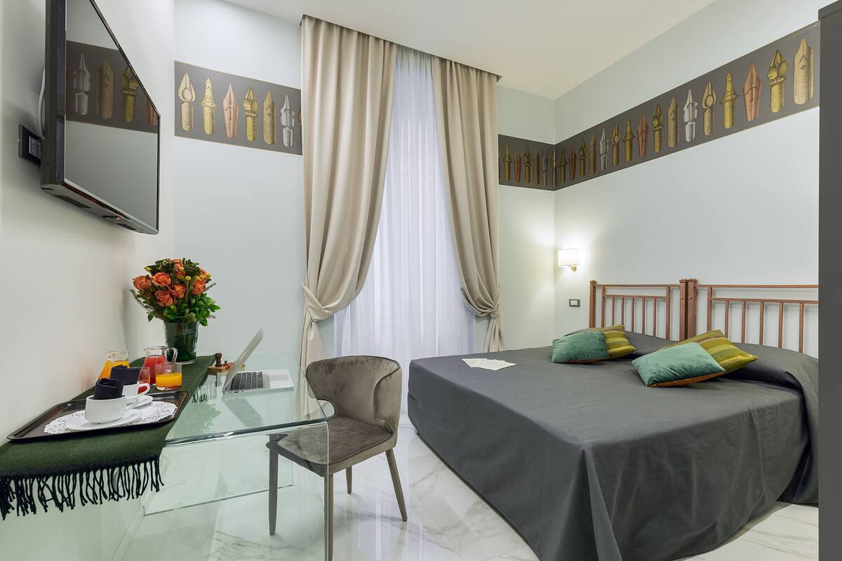 Family Suite (GuestHouse) | Soundproofing, iron/ironing board (on request), free WiFi