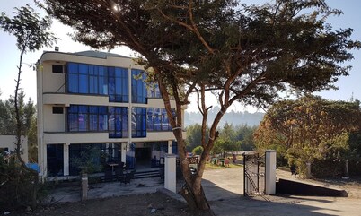 Tsehay Zeleke Hotel