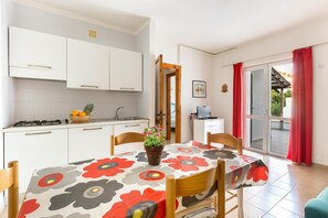 Standard-Apartment, 2 Schlafzimmer (Solemare Trilo) | Eigene Küche