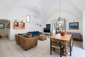 Hus Comfort | Vardagsrum | Tv