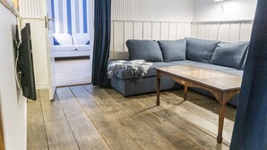 Gamla Lidret - Ladugårdens Pub&Sal (Enhorna)