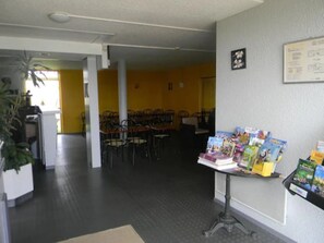 Daily buffet breakfast (EUR 5.5 per person)