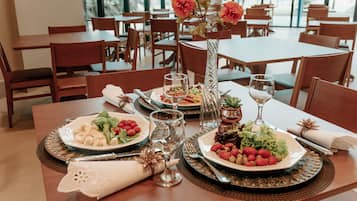 Petit déjeuner continental compris tous les jours