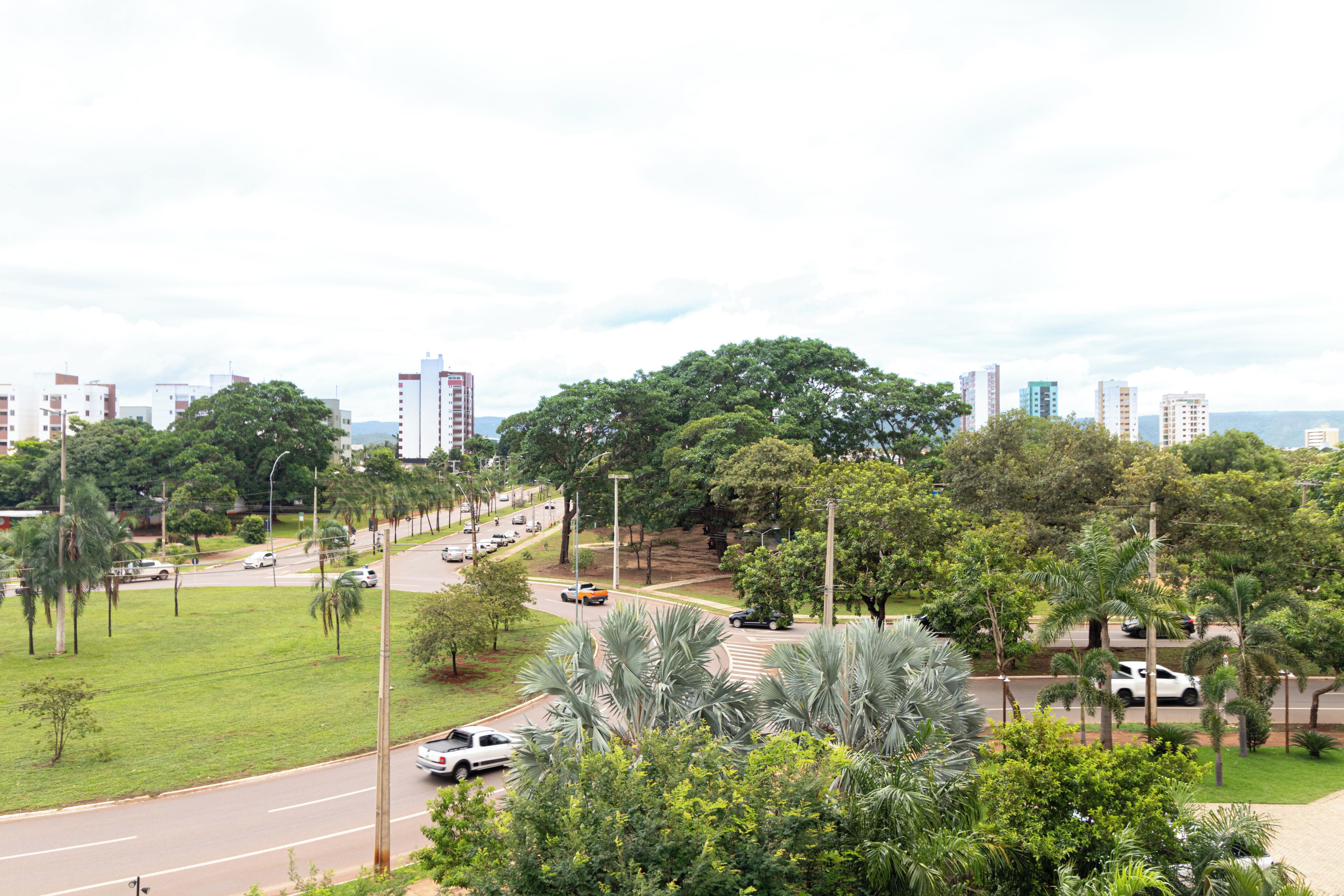 standard double room | minibar, in-room safe, desk, iron/ironing board