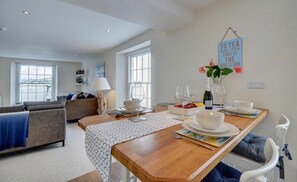 Dining - 2 Bed in Appledore (oc-loblof) (Appledore)