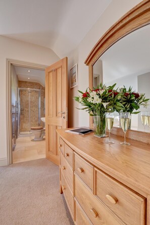 Interior - 3 Bed in Burrington (oc-northc) (Burrington)