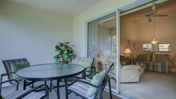 公寓客房, 多張床 (Olde Hickory Ave.) | 陽台