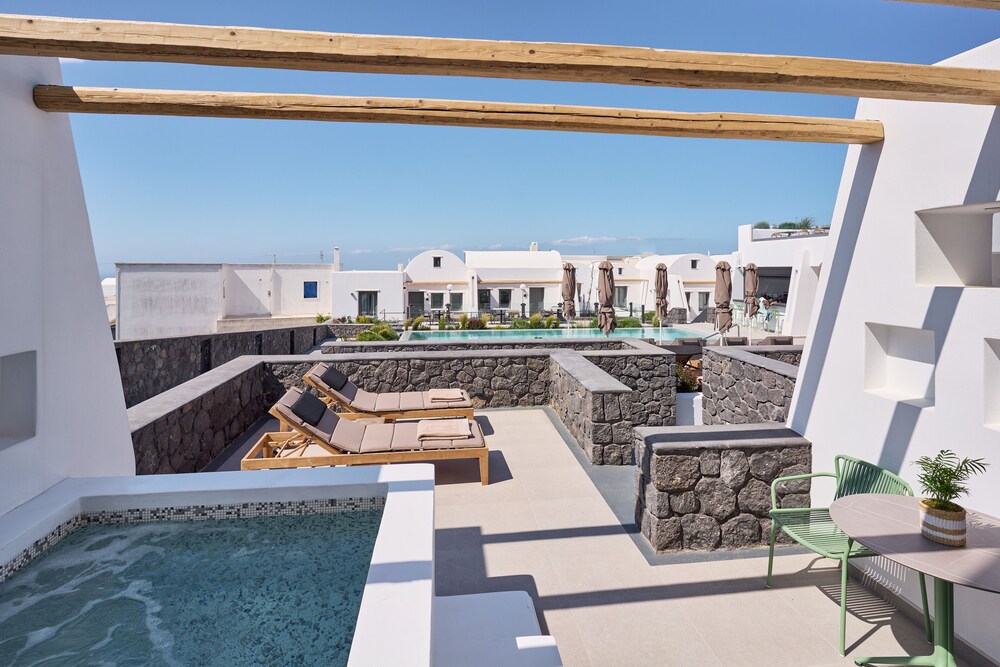 Alleys All-Suite Hotel & Spa photo 4
