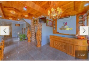 Reception - Hotel Friendship (Mandalay)