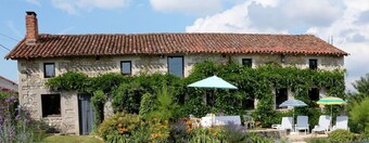 Beautiful S Facing Farmhouse.  Overlooks secluded/private pool + cover HEATING.