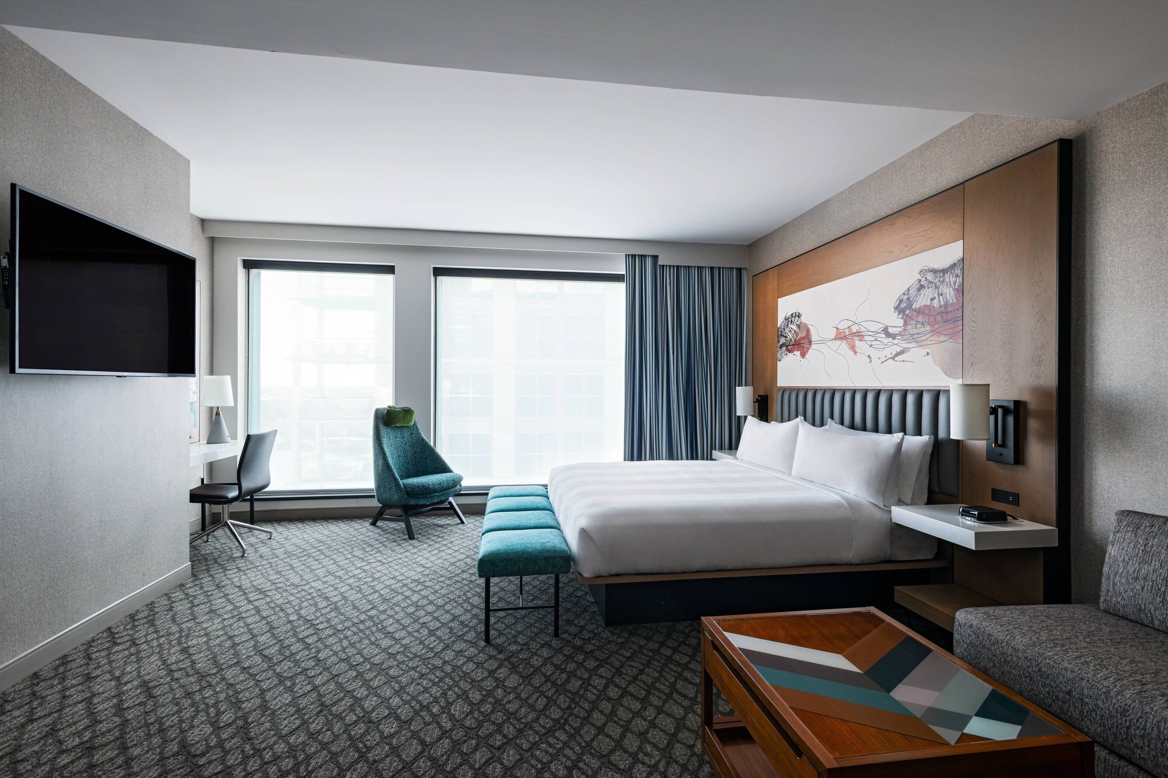 Inside Austin Marriott Downtown Austin (image 6)