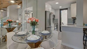 Condo, Multiple Beds (Pass Key Rd Sandy Cove II) | Private kitchen | Oven - Pass Key Rd Sandy Cove II (Siesta Key)