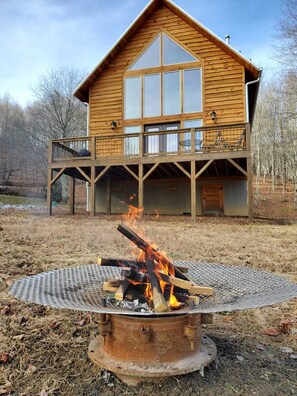 Property grounds - The Martingale at Max Patch (Hot Springs)