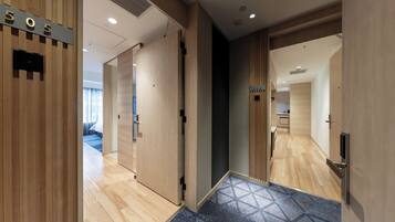 Suite, 2 Bedrooms, Kitchen | Hypo-allergenic bedding, in-room safe, desk, laptop workspace