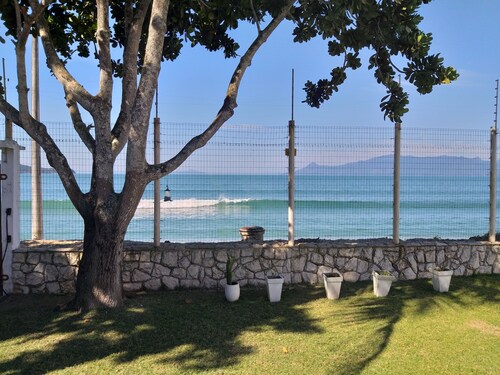 House in Massaguaçu walk-in-the-sand!