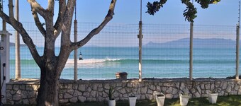 House in Massaguaçu walk-in-the-sand!