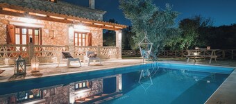 Villa 3 Bedroom, Alegria Villas