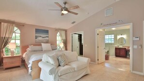 Unclassified image, 3 of 41, button - Siesta Key Home (Siesta Key)