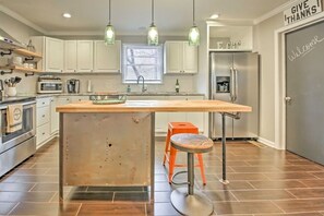 Microonde, forno, piano cottura, lavastoviglie