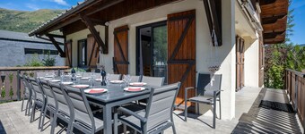 Grand Chalet St-Lary center 14 pers 06 37 07 78 76