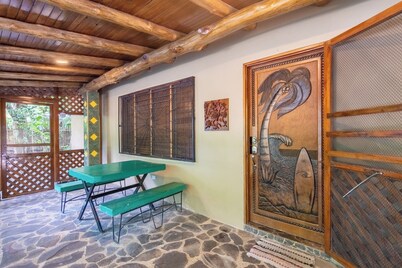 Casa Roth | Classic Nosara Retreat Near the Beach, Easy Beach Access, Walking Distance to Restaurant...