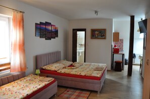 Standard Quadruple Room