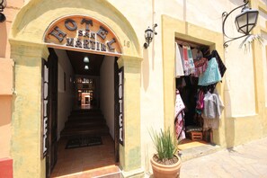 Property entrance - Hotel San Martín (San Cristóbal de las Casas)