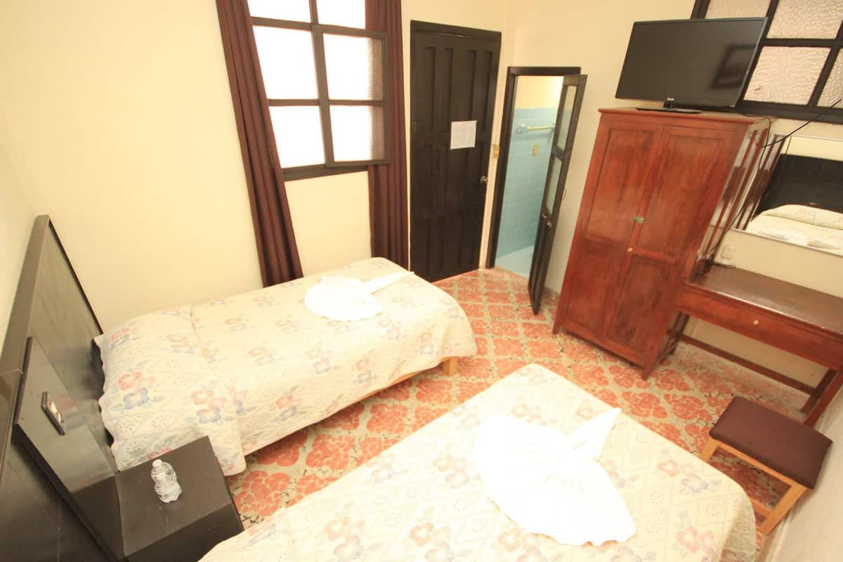 Standard Room, 2 Single Beds