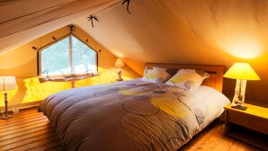 2 室のベッドルーム、アイロン / アイロン台、旅行用ベビーベッド、WiFi (無料)