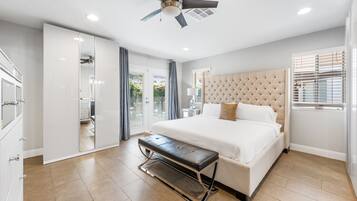 5 bedrooms, desk, iron/ironing board, free WiFi