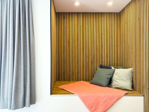 Classic Apartment | Premium bedding, down comforters, individually decorated - Lorenz Apartments (Nuremberg)