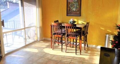 #3 UAB KING SUITE+2 MIN WALK TO RESTAURANT